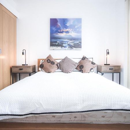 Maritime Quarter - 2 Bedroom Apartment - Sa1 Beach Front Fishermans Way Суонзи Екстериор снимка