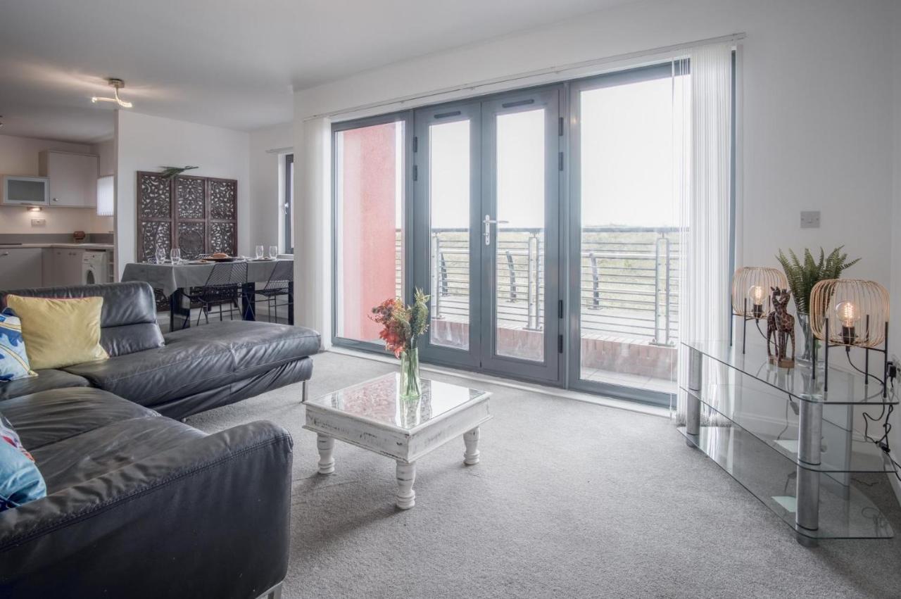 Maritime Quarter - 2 Bedroom Apartment - Sa1 Beach Front Fishermans Way Суонзи Екстериор снимка