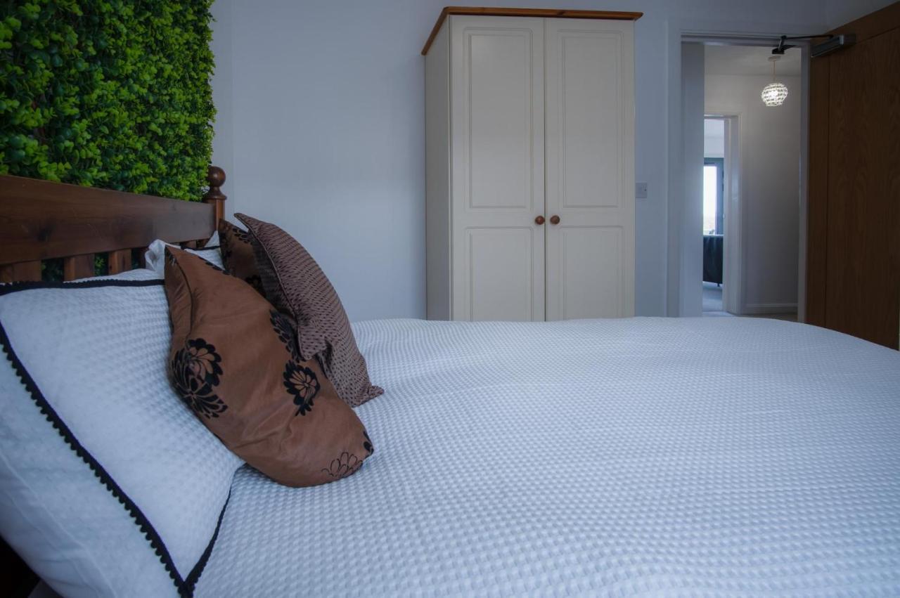 Maritime Quarter - 2 Bedroom Apartment - Sa1 Beach Front Fishermans Way Суонзи Екстериор снимка