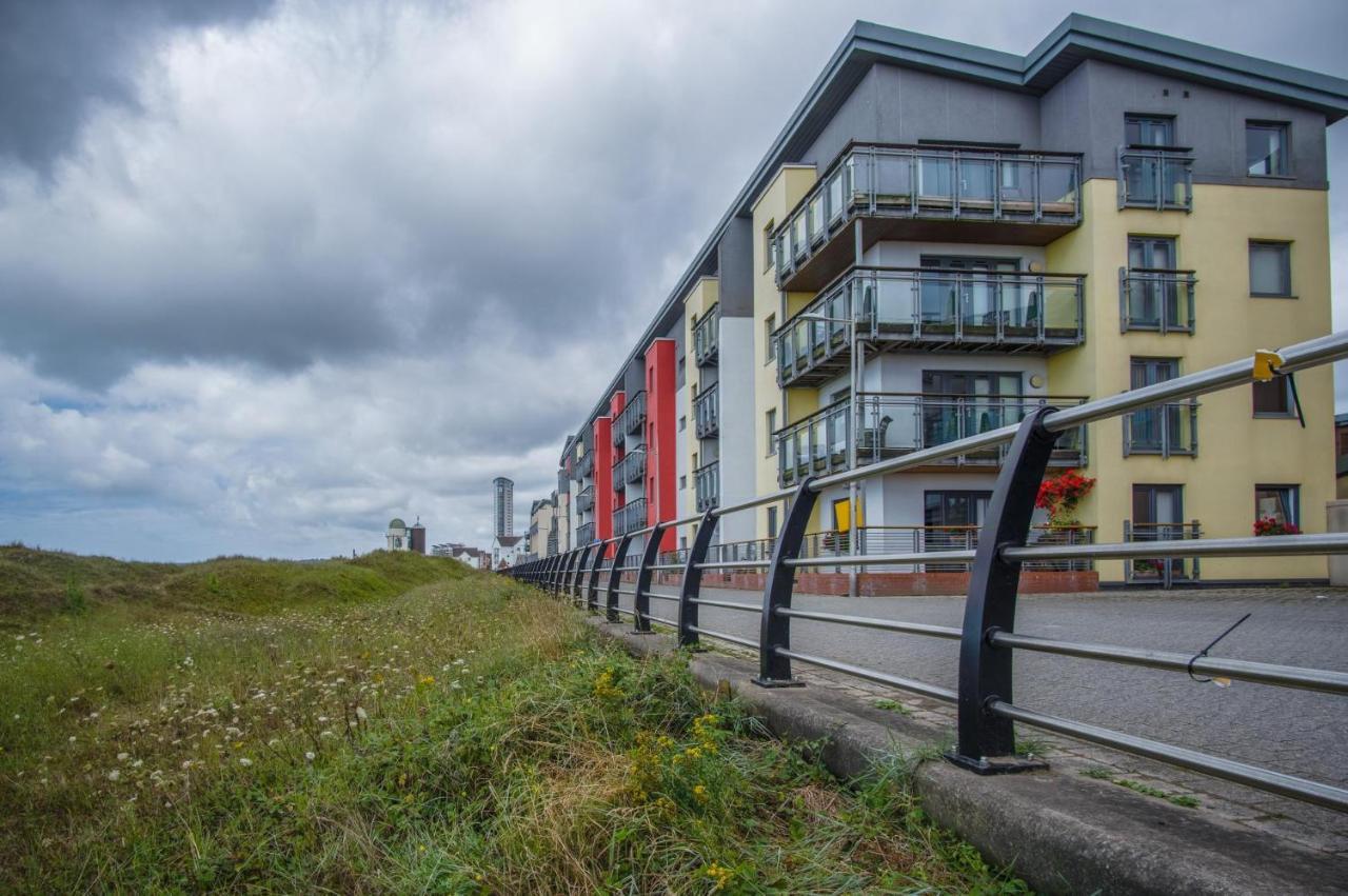 Maritime Quarter - 2 Bedroom Apartment - Sa1 Beach Front Fishermans Way Суонзи Екстериор снимка