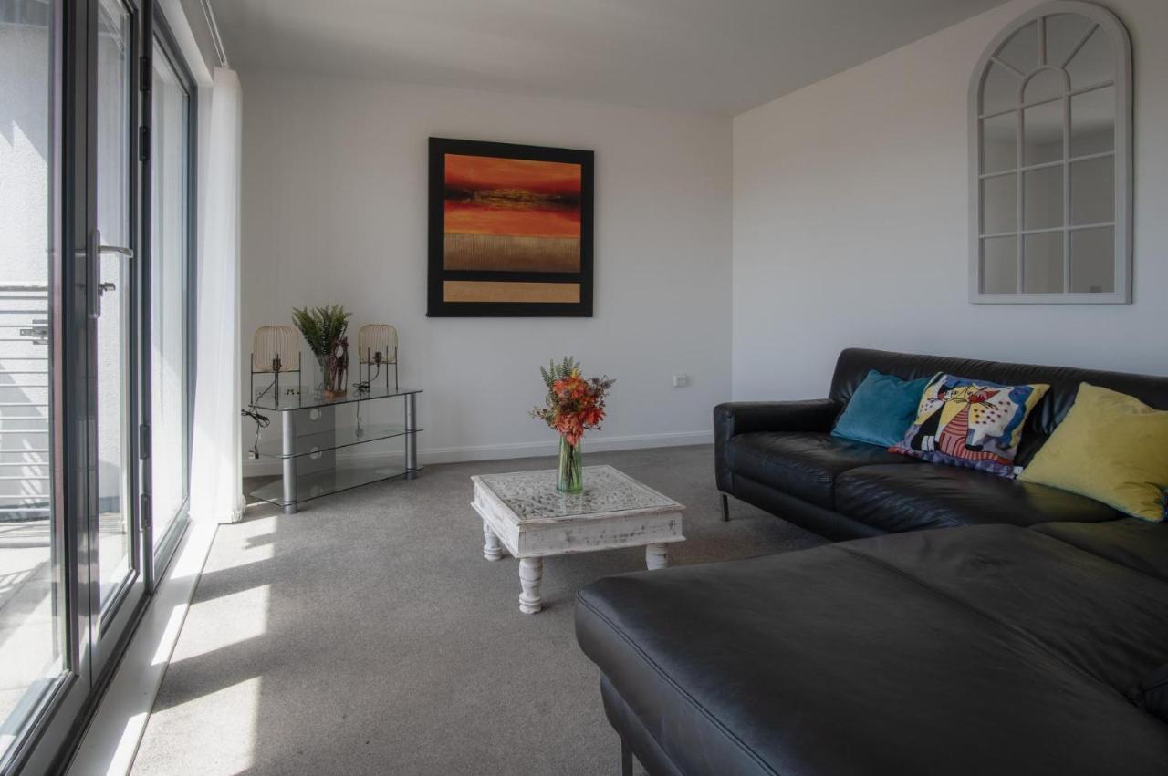 Maritime Quarter - 2 Bedroom Apartment - Sa1 Beach Front Fishermans Way Суонзи Екстериор снимка