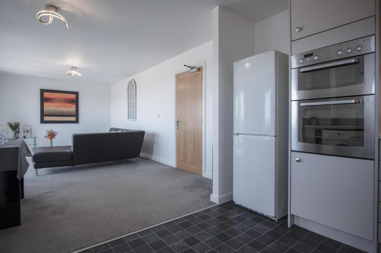 Maritime Quarter - 2 Bedroom Apartment - Sa1 Beach Front Fishermans Way Суонзи Екстериор снимка